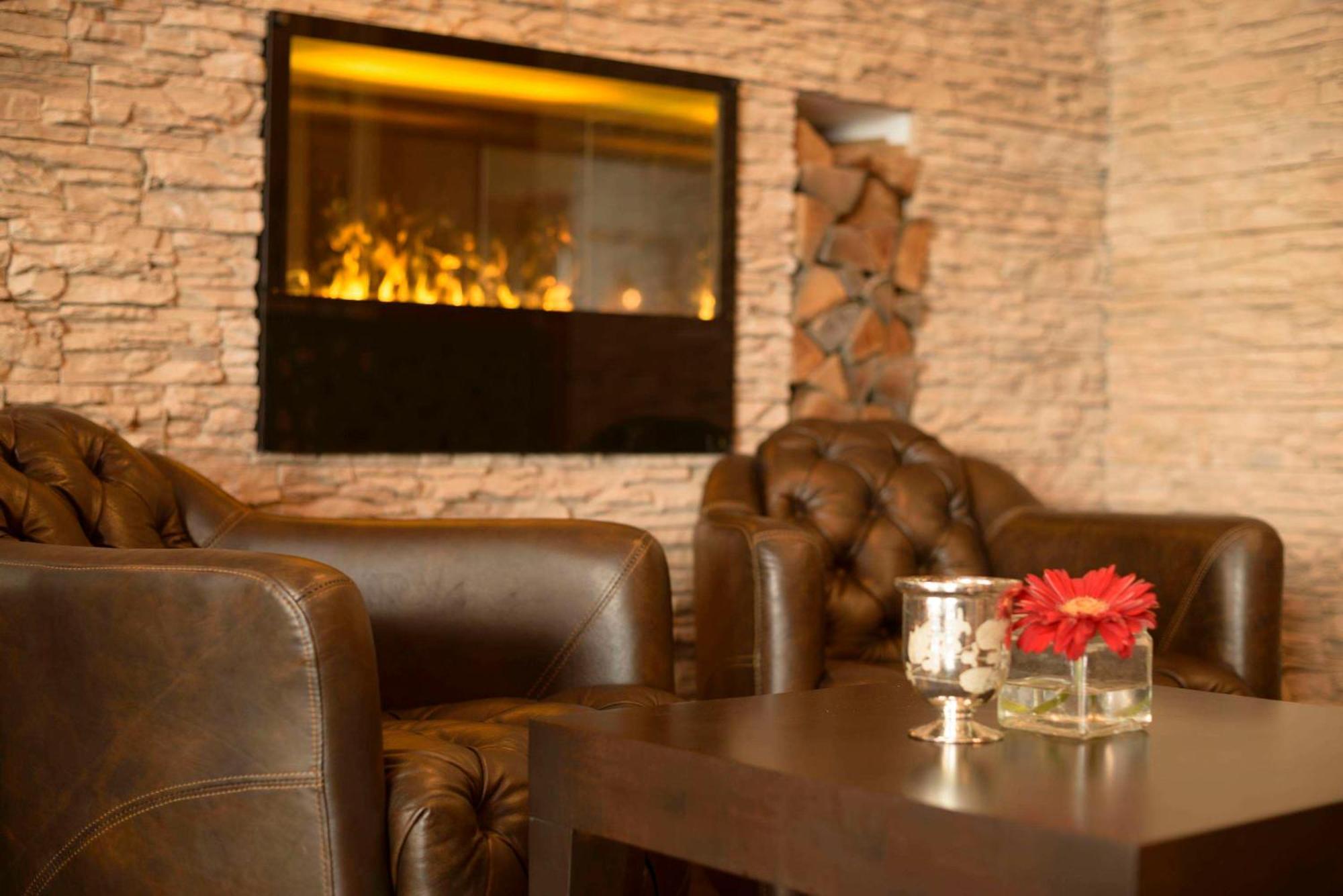 Best Western Hotel Lamm Зинген Екстериор снимка