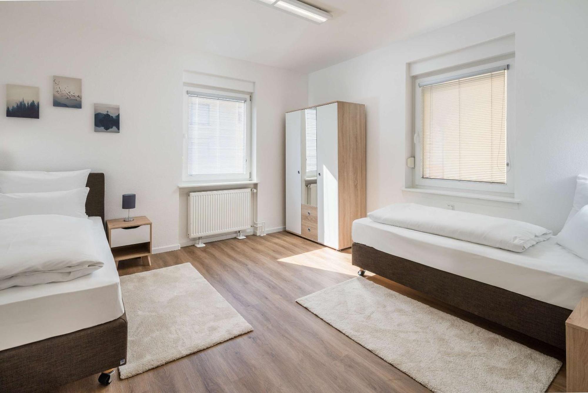 Best Western Hotel Lamm Зинген Екстериор снимка