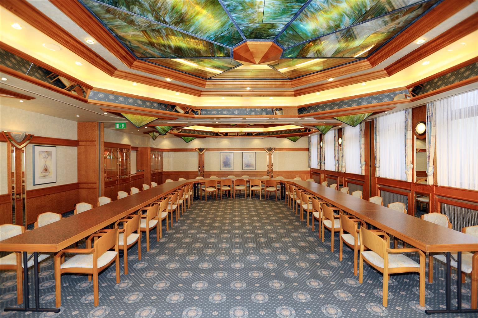 Best Western Hotel Lamm Зинген Ресторант снимка